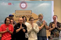 Weezer inginkan pengalaman "luar biasa" saat tampil perdana di Bali