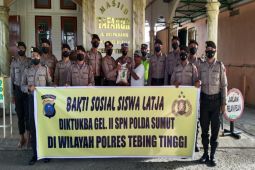 Siswa Diktukba Latja bakti sosial di tempat ibadah