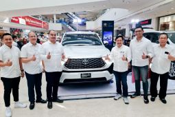Auto 2000 kenalkan All New Kijang Innova Zenix di Medan, pemesanan sudah banyak