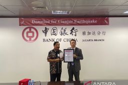 Bank China donasikan bantuan untuk korban gempa di Cianjur melalui PMI