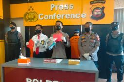 Polisi amankan seorang ibu rumah tangga edarkan Narkoba