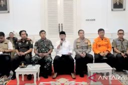 323 orang meninggal dunia hingga hari kedelapan akibat gempa Cianjur