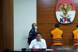 KPK minta Aloysius Renwarin hadiri pemeriksaan di Jakarta