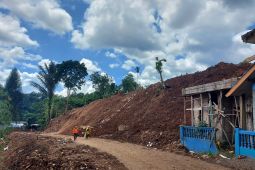 Korban gempa Cianjur, satu keluarga selamat berkat celah udara di ruang jamban
