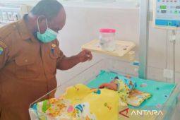 Pemerintah Kabupaten Sorong tangani bayi dibuang orang tuanya
