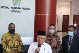 Wapres: Kehadiran gereja membuka peradaban Papua