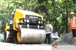 Pemkab Ngawi perbaiki 29,89 kilometer jalan rusak