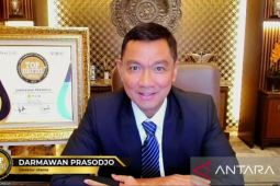 Dirut PLN Darmawan Prasodjo Raih Penghargaan "Excellent Leader of the Year"