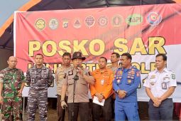 Pilot helikopter NBO-105 Polri diperkirakan masih berada di kokpit