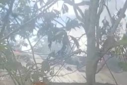 Ditinggal kerja, rumah ludes dilahap si jago merah