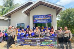 Warga Desa Lok Buntar sumringah miliki rumah baru bantuan Dirlantas