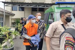 KPK mendalami peran orang kepercayaan Karomani mudahkan mahasiswa baru masuk Unila