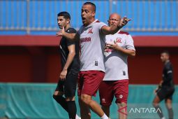 Liga 1: Pelatih Madura United Fabio Lefundes mundur