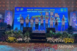 Resep semangat dan gotong royong berbuah prestasi olahraga