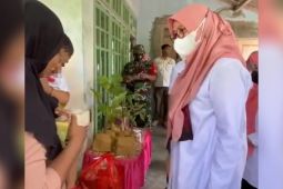 Ngantor di Desa, Bupati Ipuk gerilya balita stunting