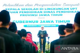 Gubernur Khofifah: Kepala Sekolah harus mampu menjawab tantangan zaman