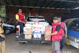 PMI salurkan bantuan untuk penyintas gempa di Kabupaten Sukabumi