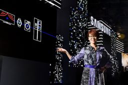 Samsung tunjuk Lee Young-hee presiden perempuan pertamanya