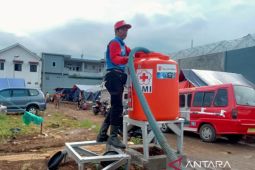 PMI salurkan 1 juta liter air bersih untuk pengungsi gempa Cianjur