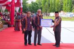 Adaro komitmen bangun daerah