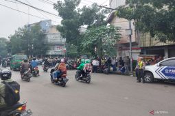 Arus lalu lintas dialihkan pascabom Astanaanyar