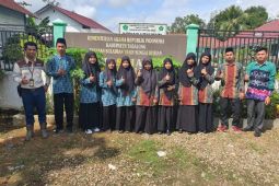 PT SIS alokasikan dana beasiswa Rp255,5 juta
