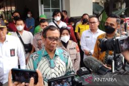 Mahfud MD minta Polri dan BNPT lebih waspada pascabom Polsek Astanaanyar