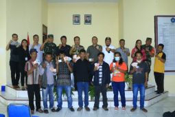 Pemkab Samosir  salurkan bantuan sosial dampak kenaikan BBM