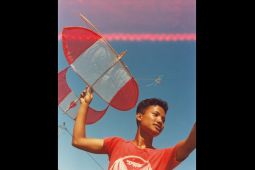 Karya fotografer fesyen asal Indonesia diulas media asing di London