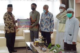 HSS kembali berangkatkan 12 santri belajar ke luar negeri