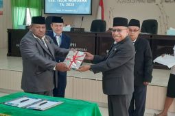 Bupati Mambor minta OPD optimalisasi PAD kurangi ketergantungan dari pusat