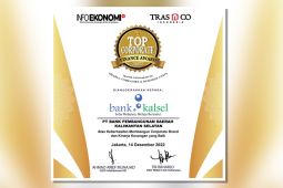 Bank Kalsel raih penghargaan Top Corporate Finance Award 2022