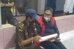 Kejari Kota Cirebon sebut mantan Kadis PUPR diduga terlibat korupsi