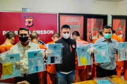 Polisi ringkus 11 tersangka pengedar narkotika di Cirebon