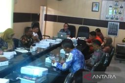 Banjarmasin buat aturan tangani limbah cair industri sasirangan