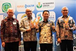 Petrokimia Gresik raih "Industry Leader" dalam ajang IQA 2022
