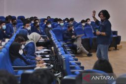 Telkomsel gelar kuliah tamu di Kampus ITS Surabaya