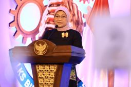 Ida Fauziyah: Hari Migran 2022 perkuat migrasi aman bagi PMI