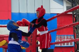 Tuan rumah kokoh di puncak perolehan medali PORA