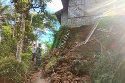 Bangunan SD di Trenggalek rawan ambruk terdampak longsor
