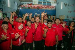 PDIP Surabaya gencar sosialisasi nomor urut 3 di medsos hingga alat peraga