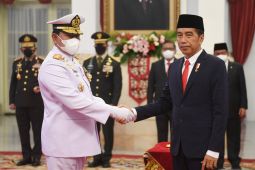 Kandidat Kasal dari jenderal bintang tiga TNI AL, kata Presiden Jokowi