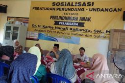 Anggota DPRD Kalsel Karlie kembali sosialisasikan Perda Pemberdayaan Perempuan dan Perlindungan Anak