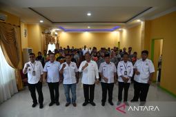 Pemkot Padang Sidempuan berikan tali asih untuk atlet dan pelatih berprestasi