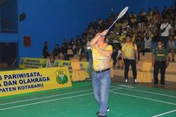 Bupati cup cabang bulu tangkis resmi bergulir