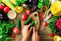 Satu kebiasaan yang dilakukan untuk perbaiki pola makan