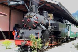 KA "Mak Itam" dari Sawahlunto beroperasi kembali