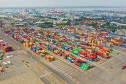 Jelang Natal dan Tahun Baru, TPS antisipasi lonjakan layanan peti kemas