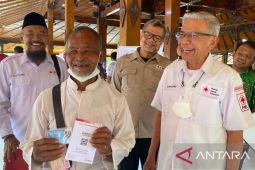 PMI salurkan bantuan non-tunai untuk peternak yang hewannya terdampak PMK