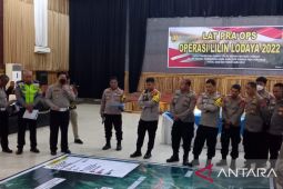 Petugas gabungan simulasikan pengamanan dan penanganan lalu lintas